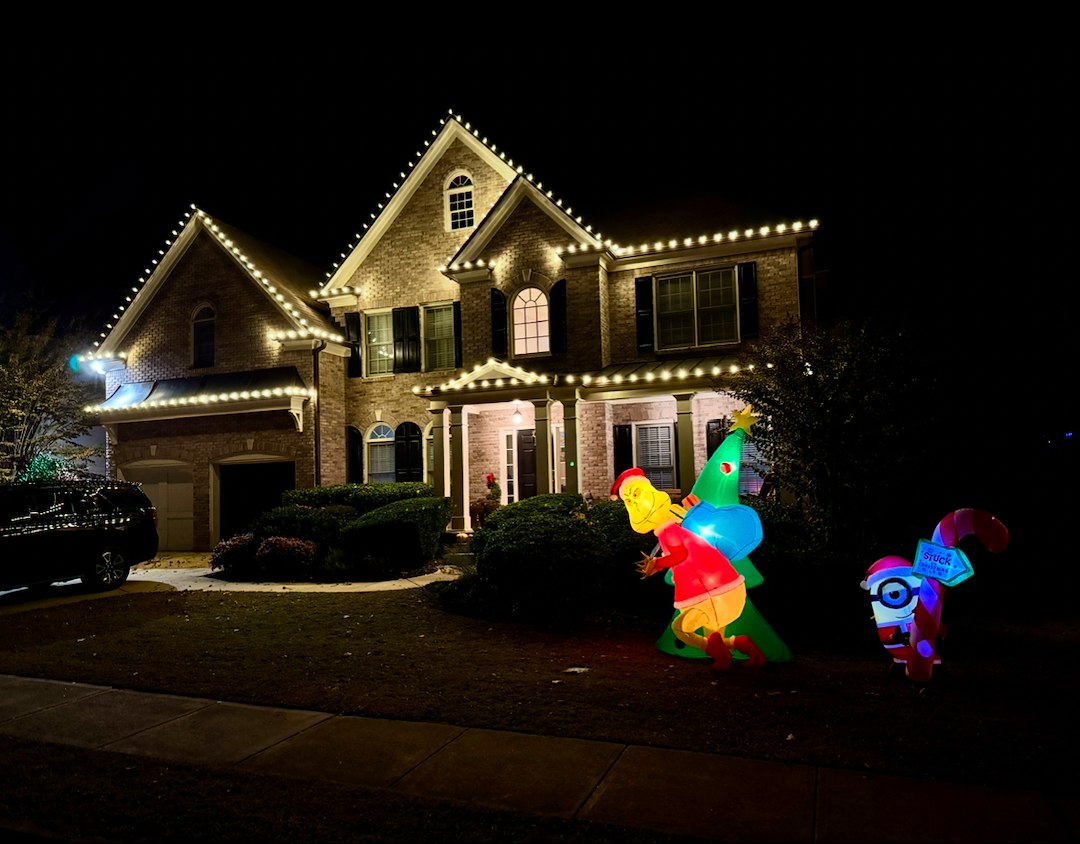 Professional Holiday Lighting Installation in Buford, Ga 